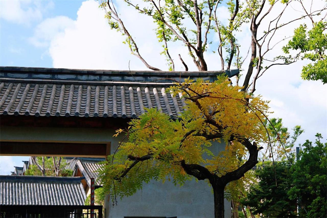 Howard Johnson Jinlin Plaza Lijiang Lijiang  Exterior photo