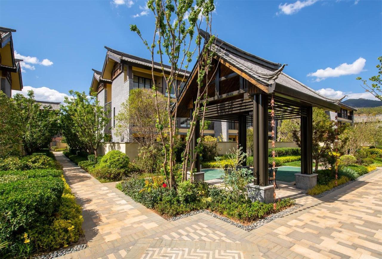 Howard Johnson Jinlin Plaza Lijiang Lijiang  Exterior photo